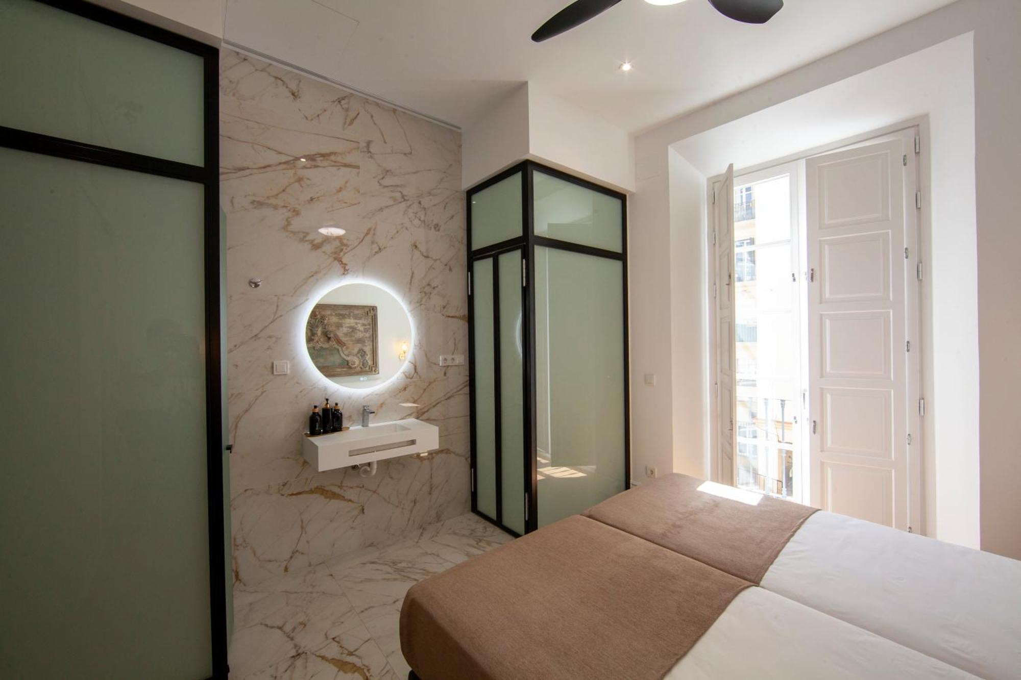 Pries Homes - Little Lotus Málaga Kültér fotó