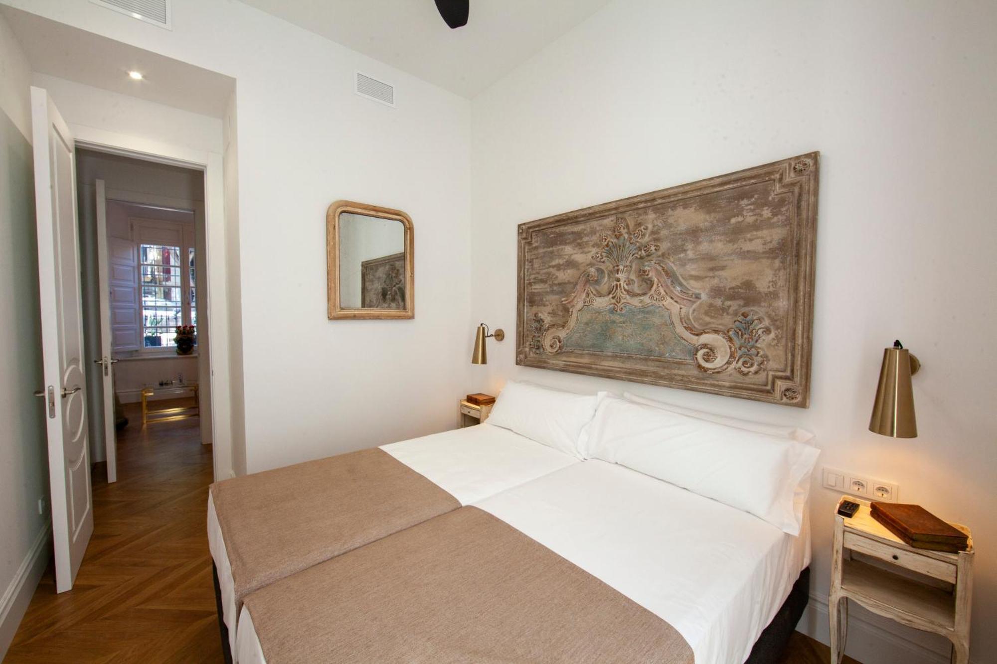 Pries Homes - Little Lotus Málaga Kültér fotó